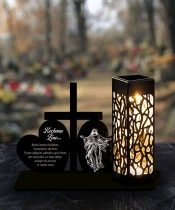 Kerze Statue LED auf dem Grab Friedhof Allerheiligen Herzen Kreuz Muster