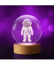 3D-Astronauten-Kristallkugel