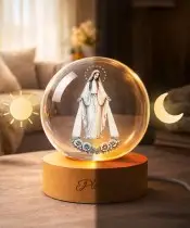 3D-Kristallkugel Maria, die Mutter Gottes