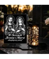 Duży znicz solarny LED XL z grawerem — Jezus i Maryja — na nagrobku wieczorem