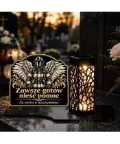 Duży znicz solarny LED XL z nadrukiem UV — Strażak ze skrzydłami — na nagrobku wieczorem