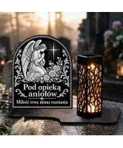 Duży znicz solarny LED XL - Anioł cichej modlitwy - grawer - na grobie w dzień