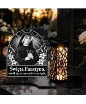 Duży znicz solarny LED XL - Święta Faustyna - grawer - na grobie wieczorem