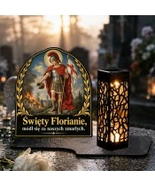 Duży znicz solarny LED XL - Święty Florian - na grobie w dzień