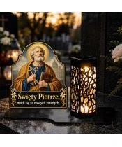 Duży znicz solarny LED XL - Święty Piotr - na grobie wieczorem