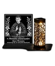 Duży znicz solarny LED XL - Wenanty Katarzyniec - kwadrat - grawer - białe tło