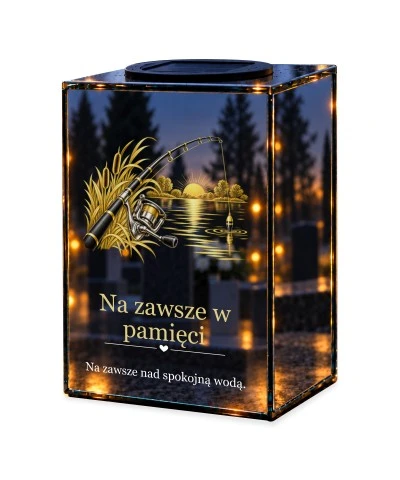 Znicz lustrzany solarny LED – Wędkarz — spokojna woda — noc, białe tło