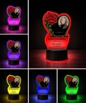 Personalizowana lampka pamięci LED – Światło pamięci – Czerwona róża i zdjęcie w sercu — widok 5