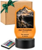 Personalizowana lampka pamięci LED – Światło pamięci – Wędrowiec w górach — widok 1