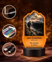 Personalizowana lampka pamięci LED – Światło pamięci – Wędrowiec w górach — widok 4