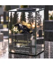 Znicz lustrzany solarny LED – Pilot - mundur galowy - widok produktu