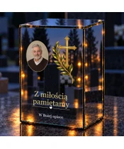 Znicz lustrzany LED – Promień nadziei ze zdjęciem - noc na grobie