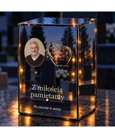 Znicz lustrzany LED – Serce z krzyżem ze zdjęciem - noc na grobie