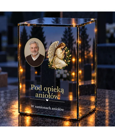 Znicz lustrzany LED – Modlący się anioł ze zdjęciem - noc na grobie