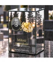 Znicz lustrzany LED – Złote serce ze zdjęciem - dzień na grobie