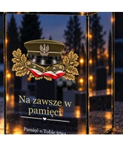 Znicz lustrzany LED – Czapka wojskowa — Wierny służbie - zbliżenie